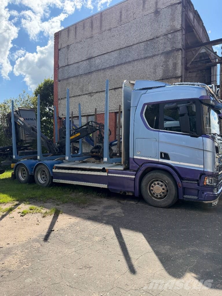 Scania R 520 Transporte de madera