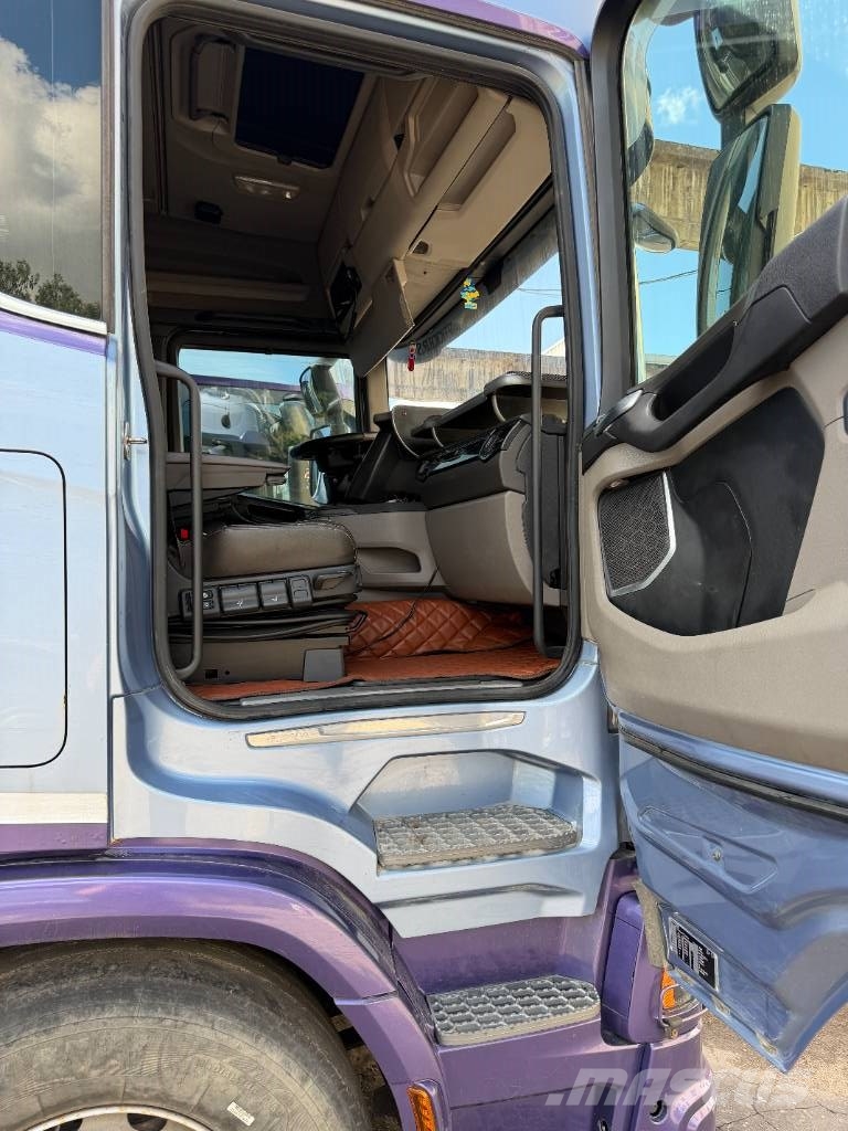 Scania R 520 Transporte de madera