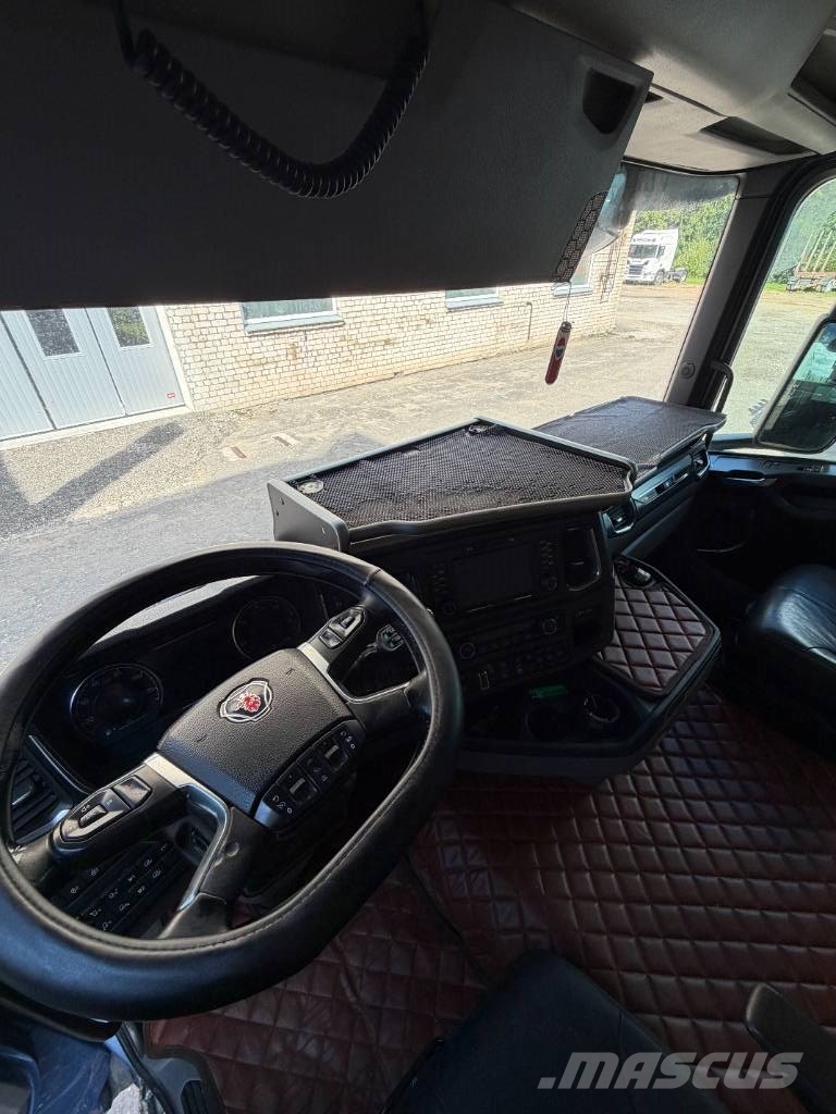 Scania R 520 Transporte de madera