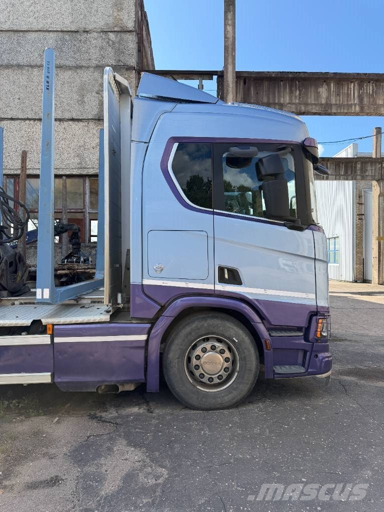 Scania R 520 Transporte de madera