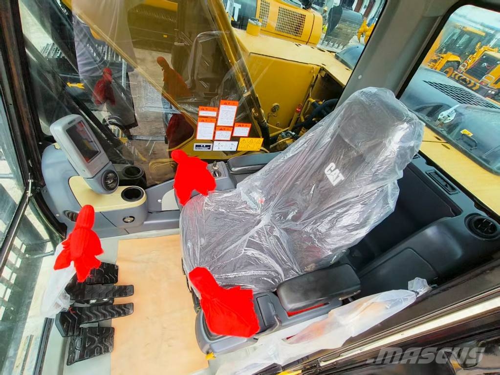CAT 320 D2 Kāpurķēžu ekskavatori