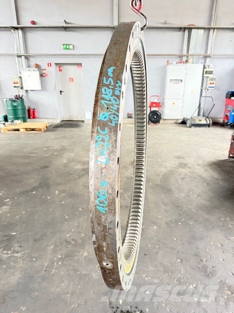 Liebherr LH 22 C USED SWING RING Getriebe