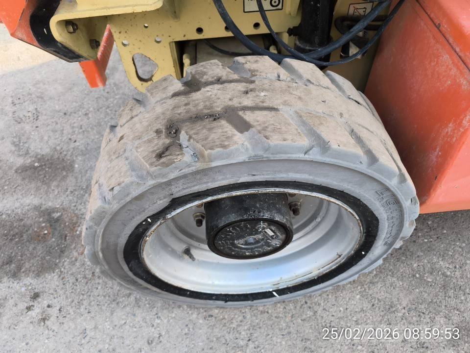 JLG 4069 LE 剪式升降機