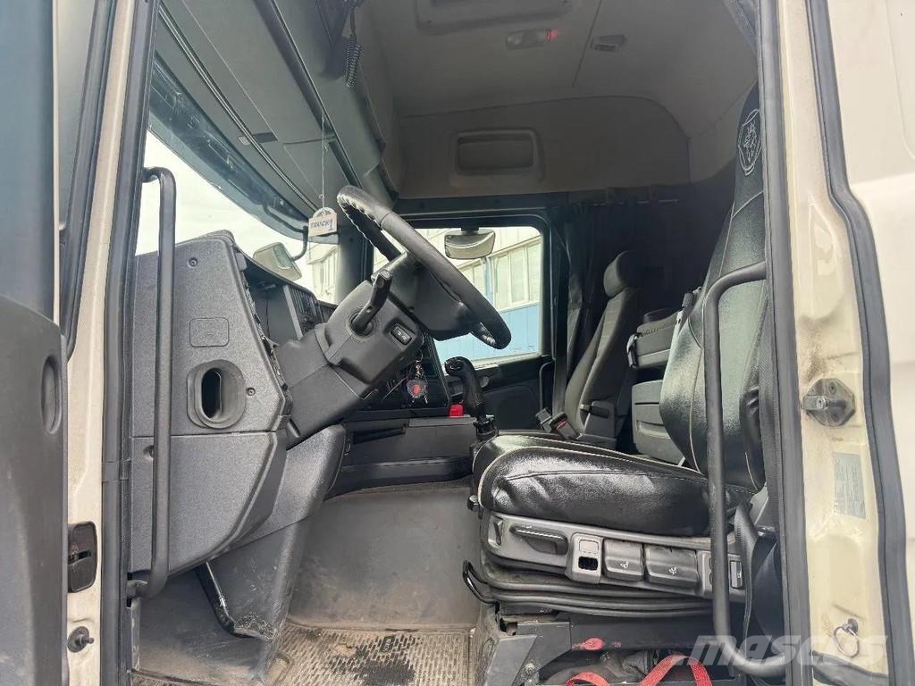 Scania G450 8X2 EURO 6 HIAB 855-6 + REMOTE CONTROL MANUAL رافعات صالحة لكل أنواع الطرق