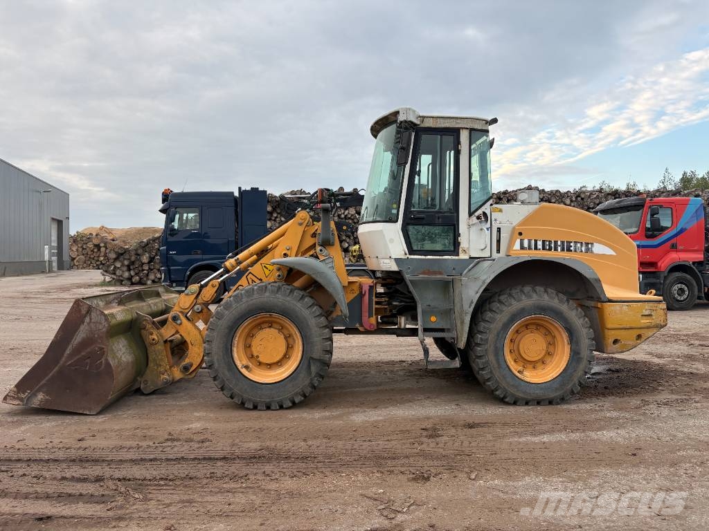 Liebherr 524 Φορτωτές με λάστιχα (Τροχοφόροι)
