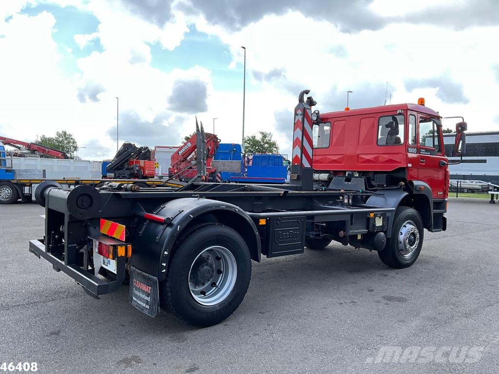 DAF ATI 1900 Manual Full steel suspension Just 153.643 工程吊钩车