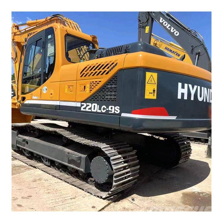 Hyundai R 220LC-9S 履带挖掘机