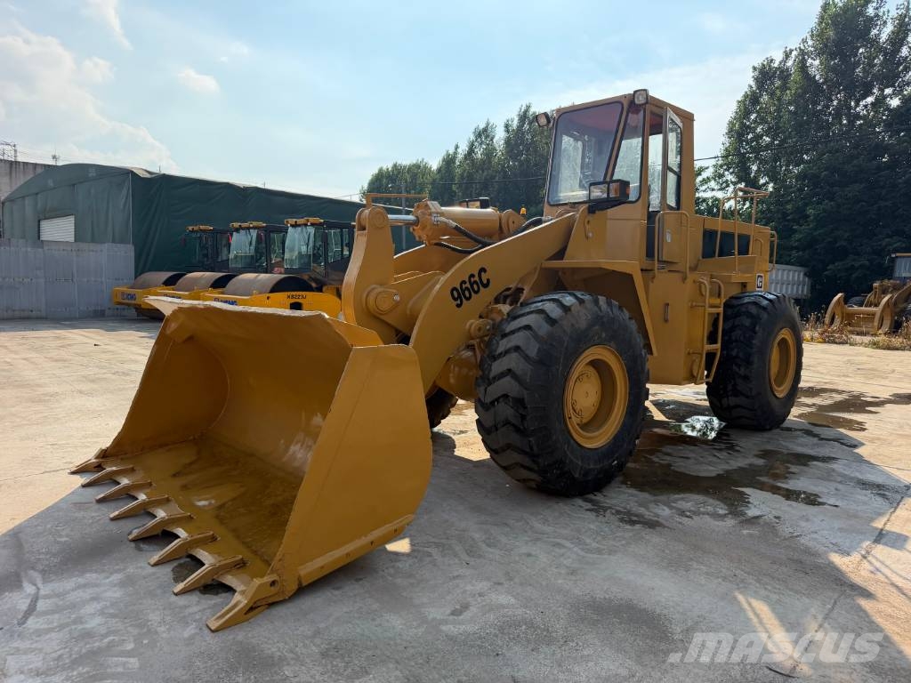 CAT 966C Wielladers