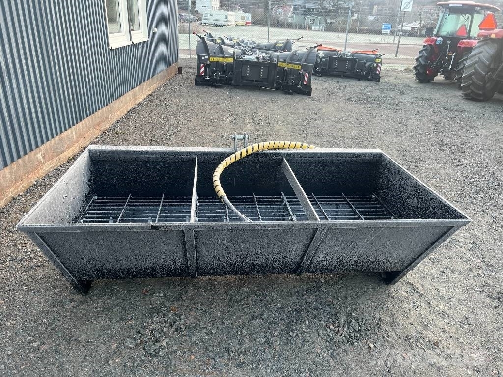 XYZ 2M Sandspridare SMS/3-Punkt Fäste Med Cylinder Lame