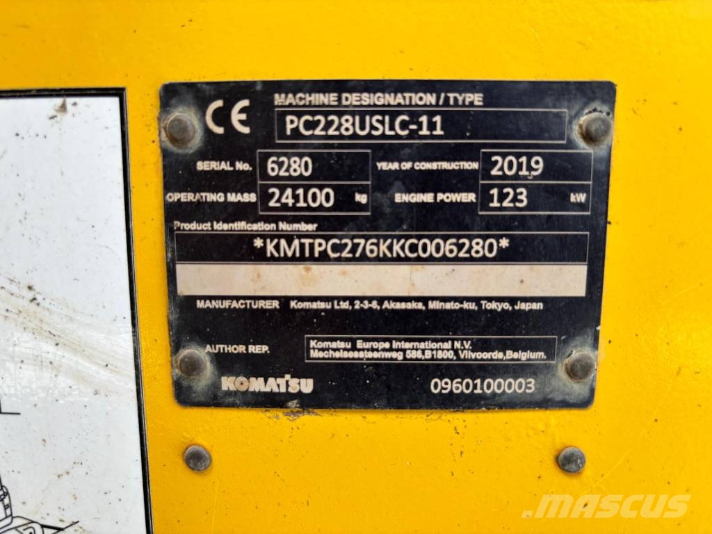 Komatsu PC 228 USLC-11 Εκσκαφείς με ερπύστριες