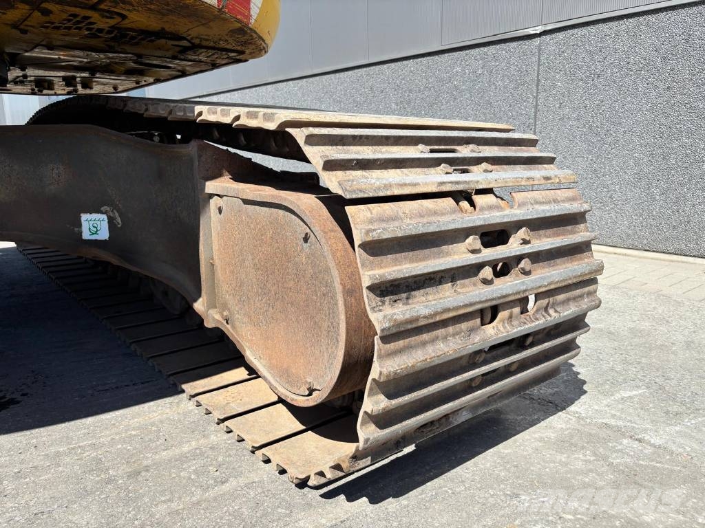 Komatsu PC 228 USLC-11 Εκσκαφείς με ερπύστριες