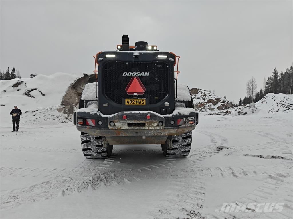 Doosan DL550-7 轮式装载机