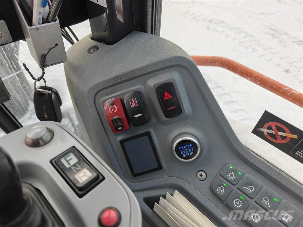 Doosan DL550-7 轮式装载机