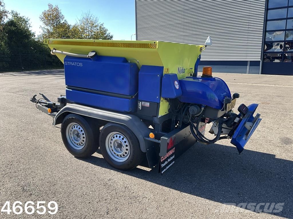 Esve 2-assige aanhangwagen met Nido 1,1 m³ zoustrooier その他トレーラー
