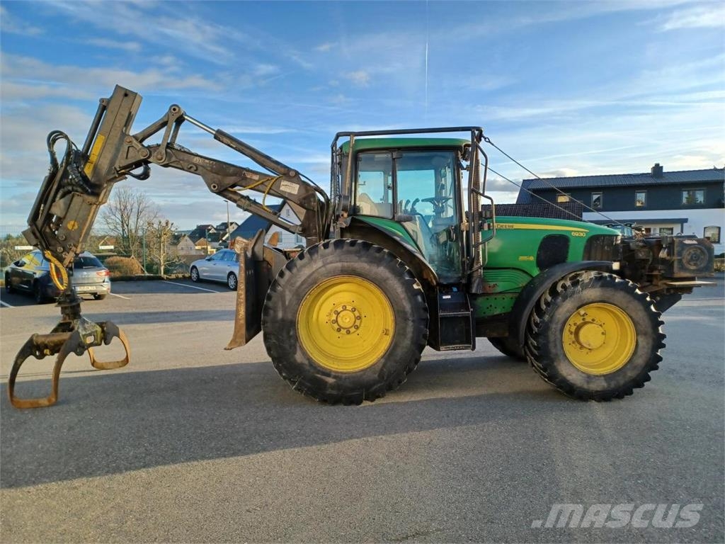 John Deere 6930 Forstschlepper 林業トラクター