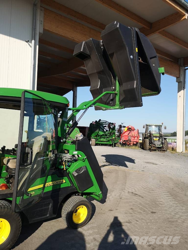 John Deere 1585 Päältäajettavat ruohonleikkurit