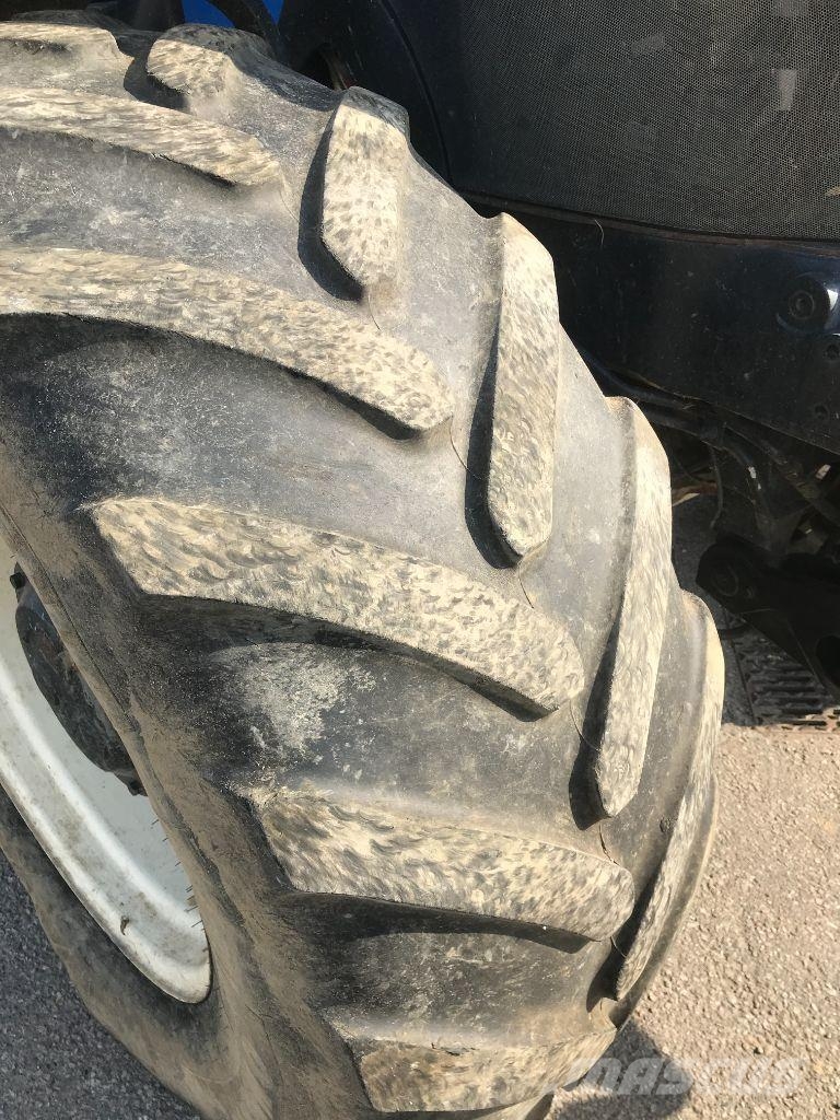 New Holland T7.190 POWER COMMAND トラクター