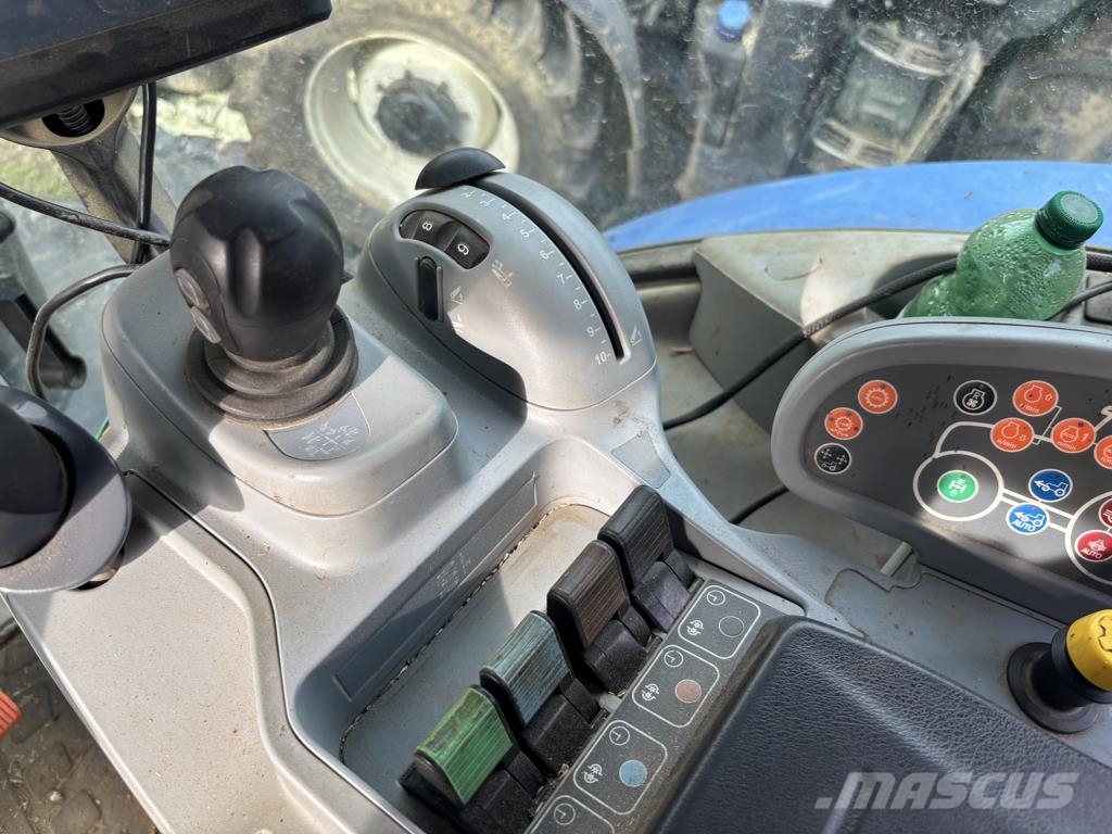 New Holland T7.190 POWER COMMAND Traktoriai