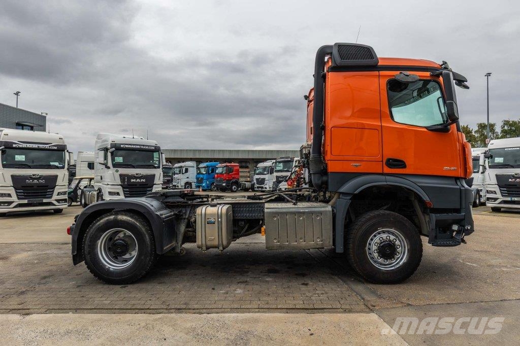 Mercedes-Benz AROCS 2145 - 4X4 Traktorske jedinice