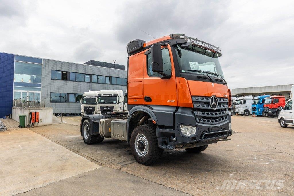 Mercedes-Benz AROCS 2145 - 4X4 Traktorske jedinice
