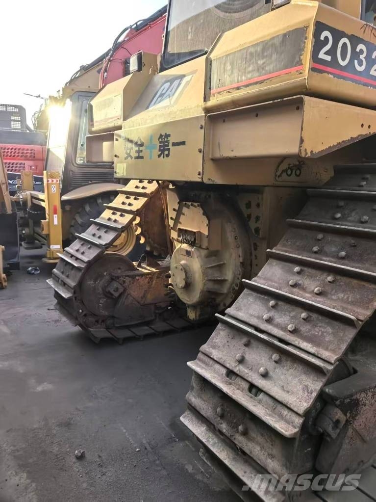CAT D 6 R 履帶推土機
