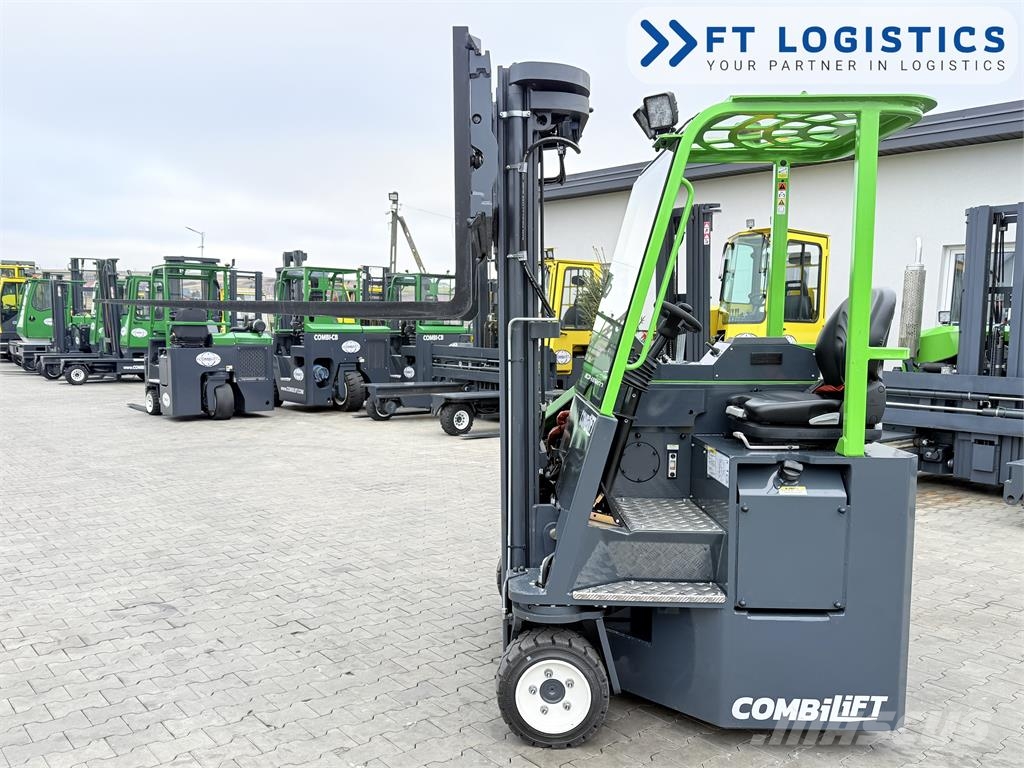 Combilift CB3000 | DIESEL | TRIPLEX 5500 | FORK POSITIONER | Nelitietrukit