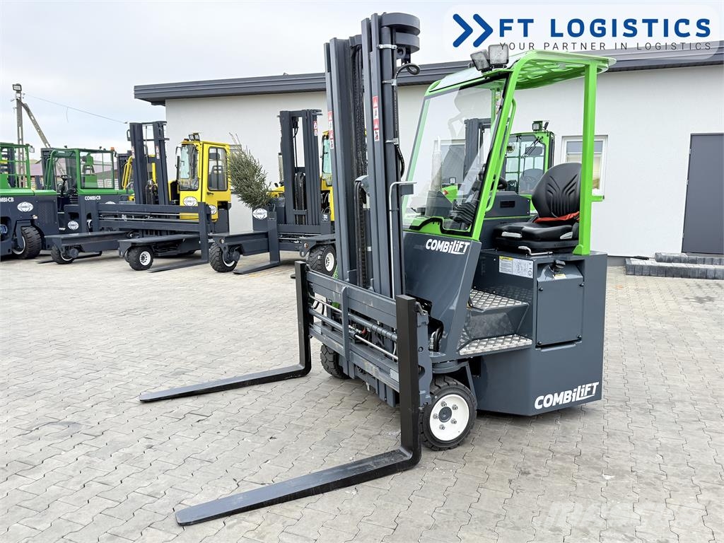 Combilift CB3000 | DIESEL | TRIPLEX 5500 | FORK POSITIONER | Nelitietrukit