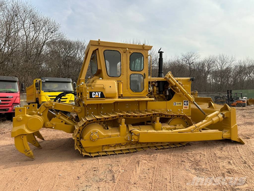 CAT D7G Buldožerji goseničarji
