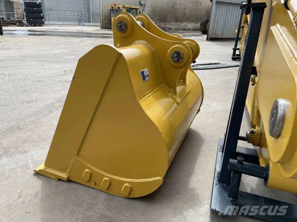 CAT 323E 15m Set Long Reach Equipment Utovarne korpe