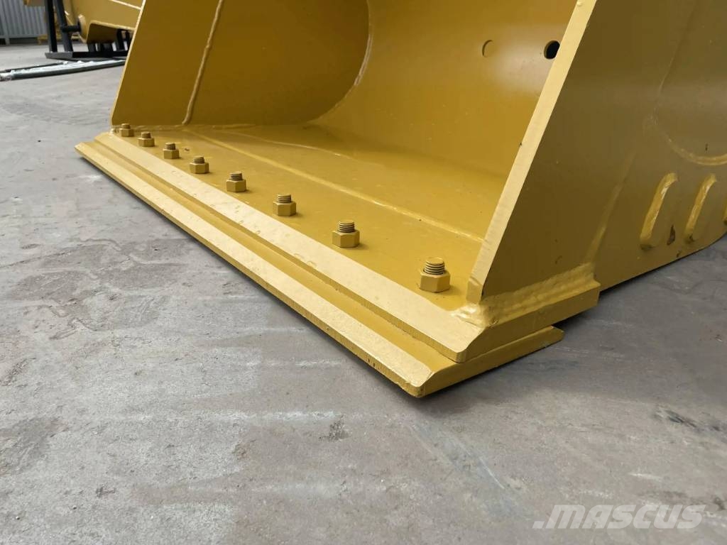 CAT 323E 15m Set Long Reach Equipment Utovarne korpe