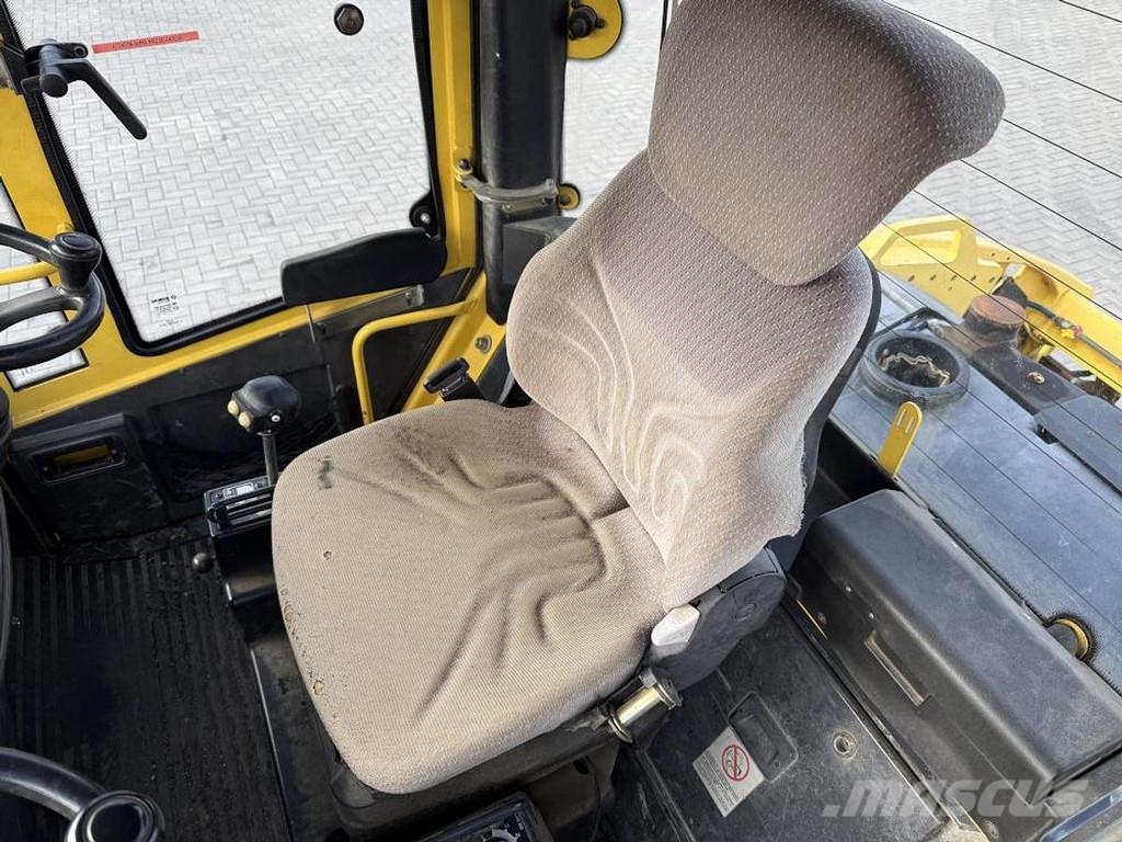 Bomag BW 151 AD-4 Valjci sa duplim bubnjem