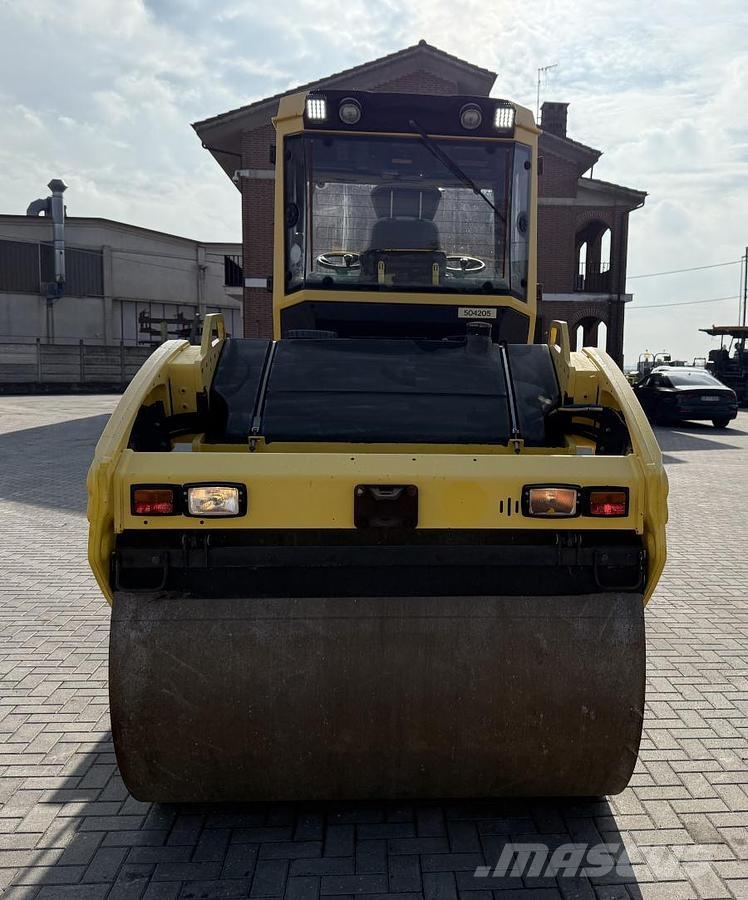 Bomag BW 151 AD-4 Valjci sa duplim bubnjem