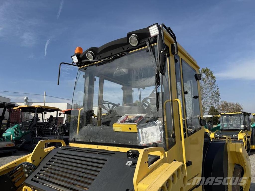 Bomag BW 151 AD-4 Valjci sa duplim bubnjem