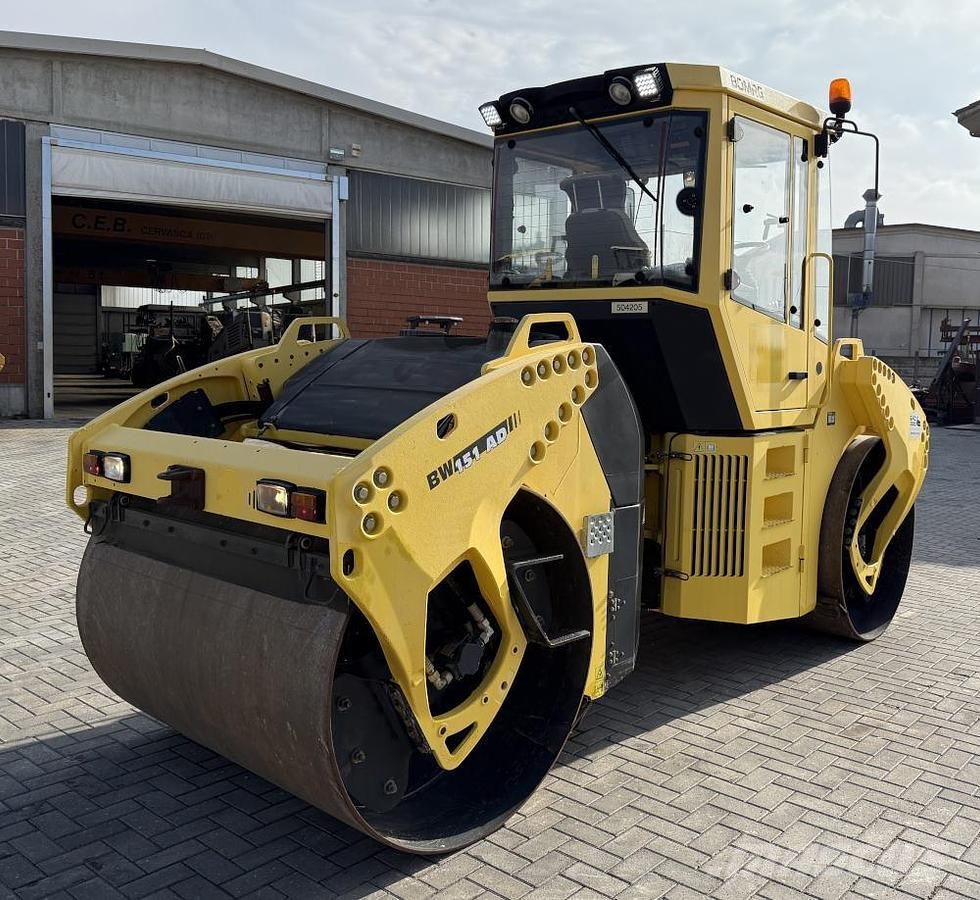 Bomag BW 151 AD-4 Valjci sa duplim bubnjem