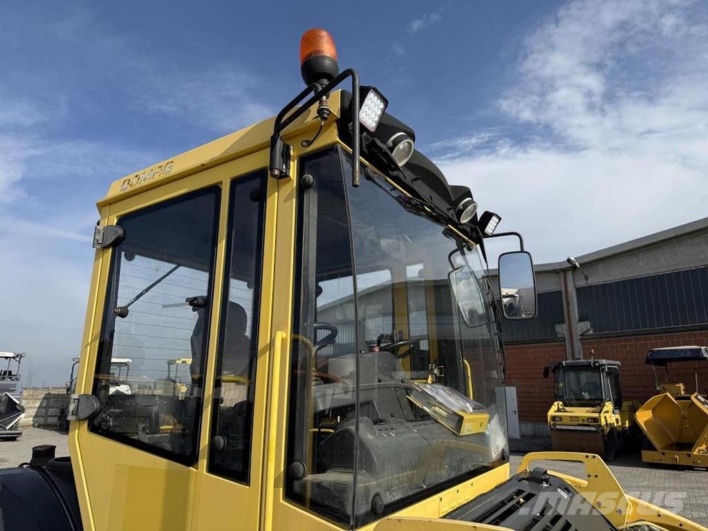 Bomag BW 151 AD-4 Valjci sa duplim bubnjem