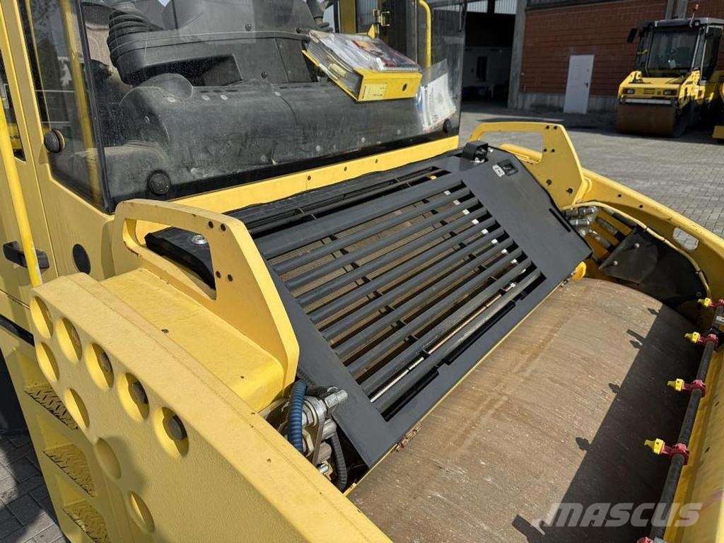 Bomag BW 151 AD-4 Valjci sa duplim bubnjem