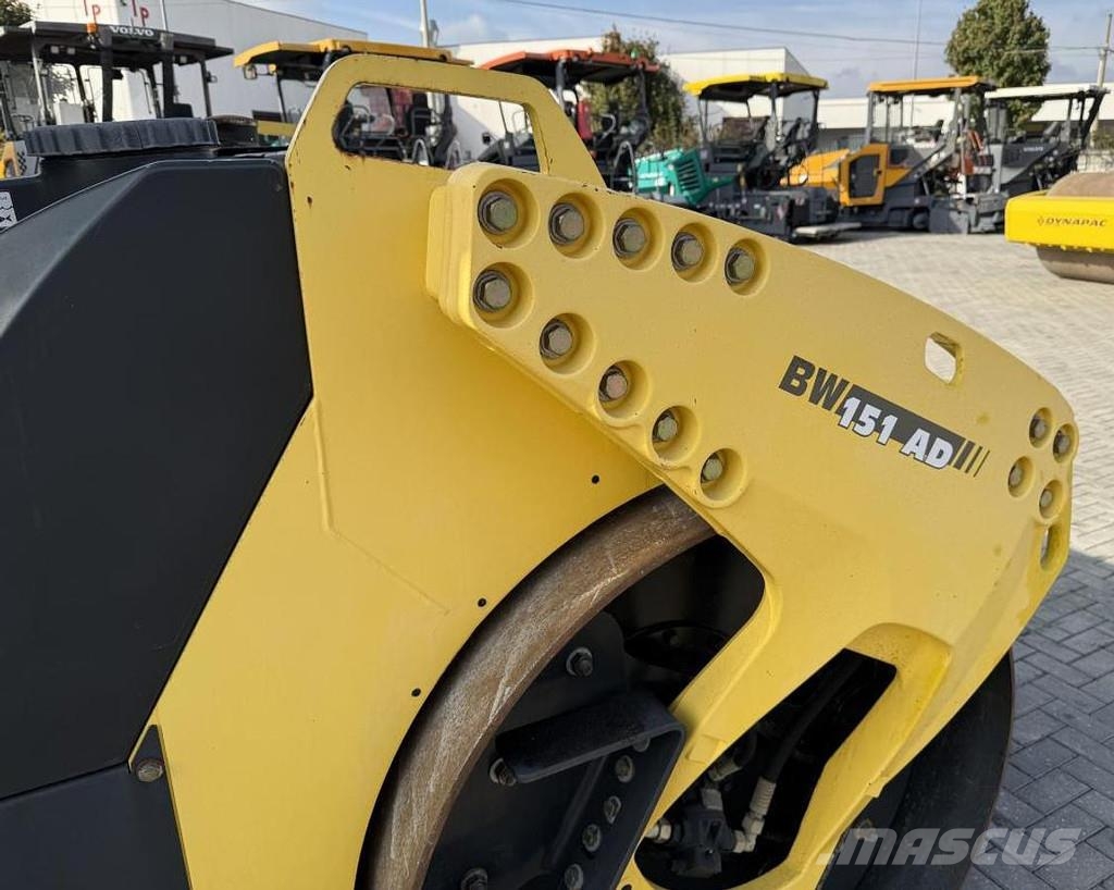 Bomag BW 151 AD-4 Valjci sa duplim bubnjem