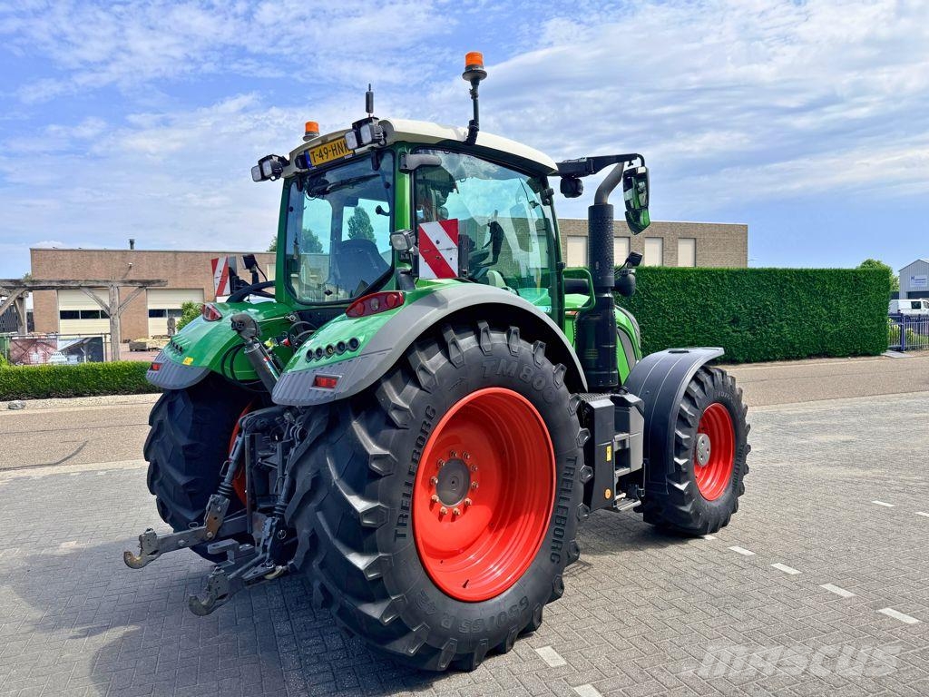 Fendt 720 Vario Power+ Gen 6 الجرارات
