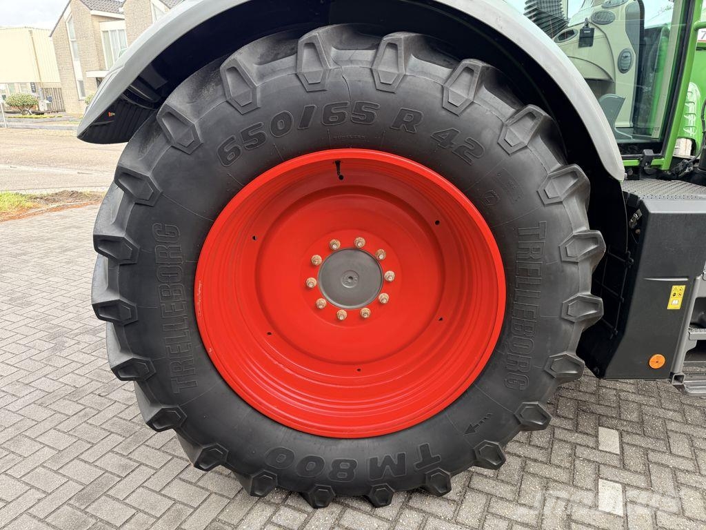 Fendt 720 Vario Power+ Gen 6 الجرارات