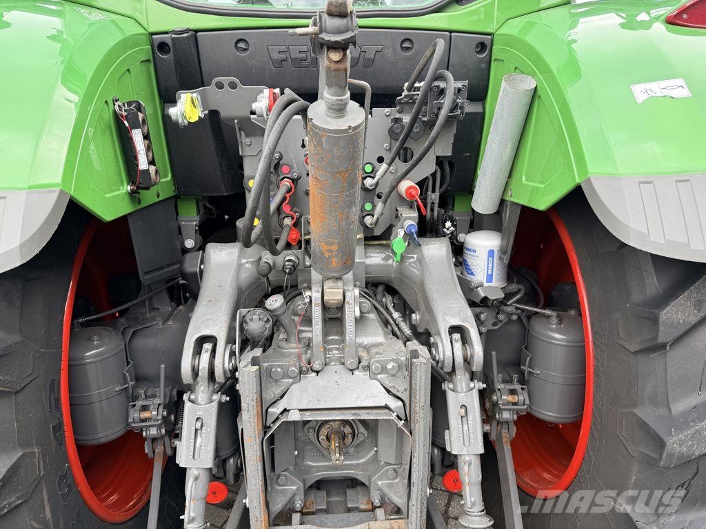 Fendt 720 Vario Power+ Gen 6 الجرارات