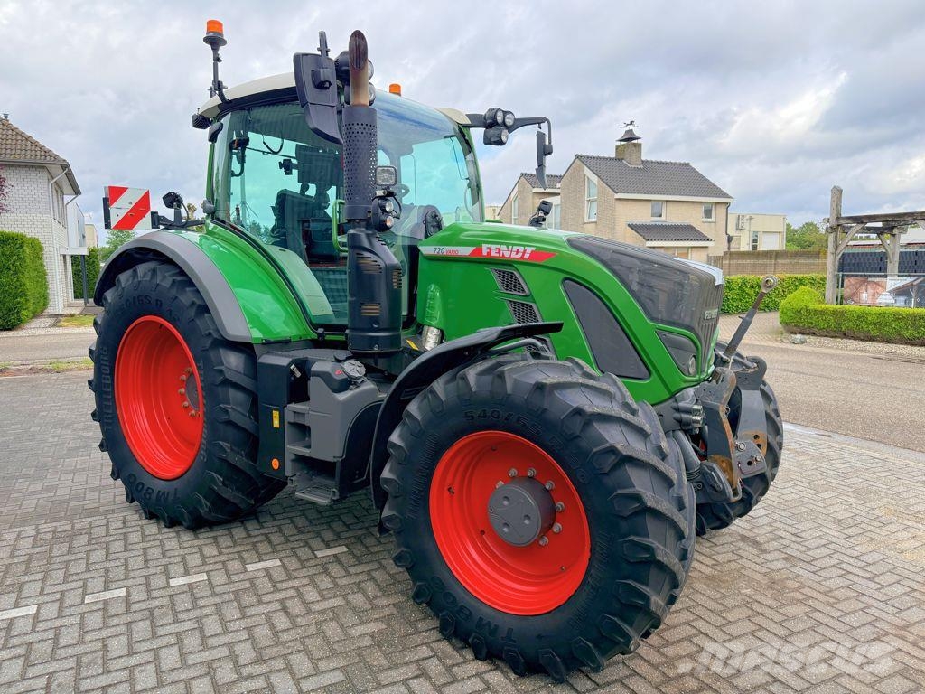 Fendt 720 Vario Power+ Gen 6 الجرارات