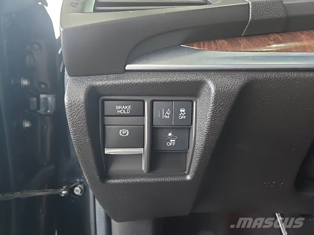 Acura MDX Автомобілі