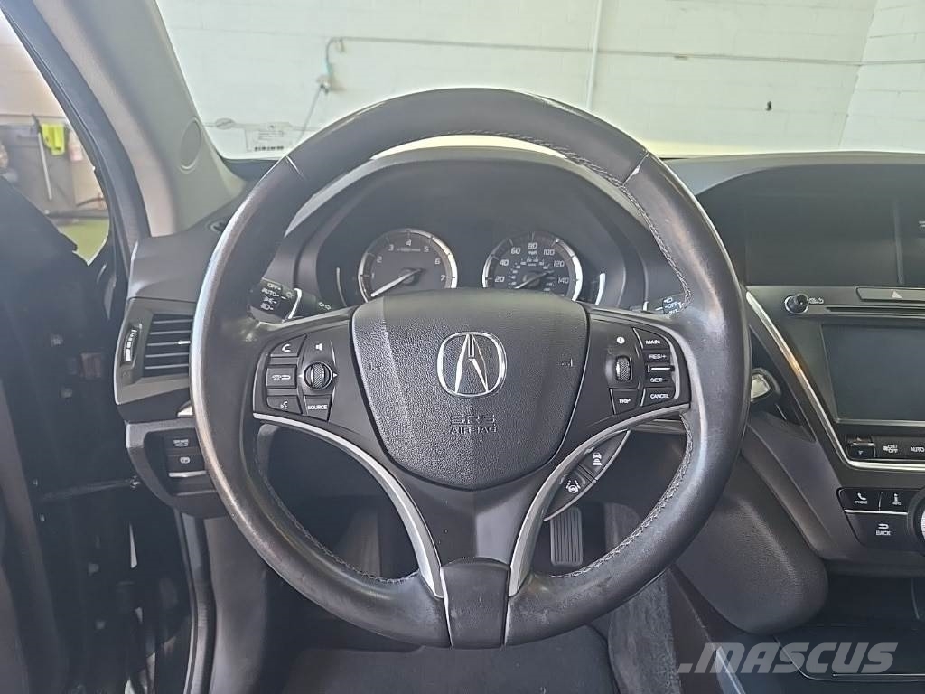 Acura MDX Автомобілі