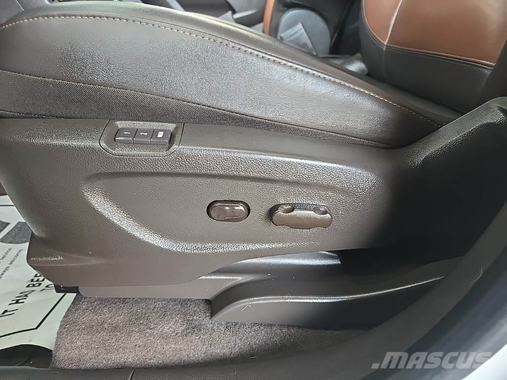 Buick Encore Avtomobili