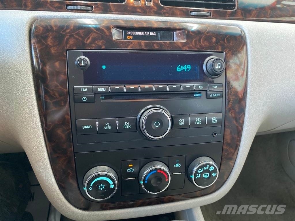 Chevrolet Impala 자동차