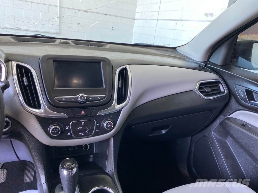 Chevrolet Equinox PKWs