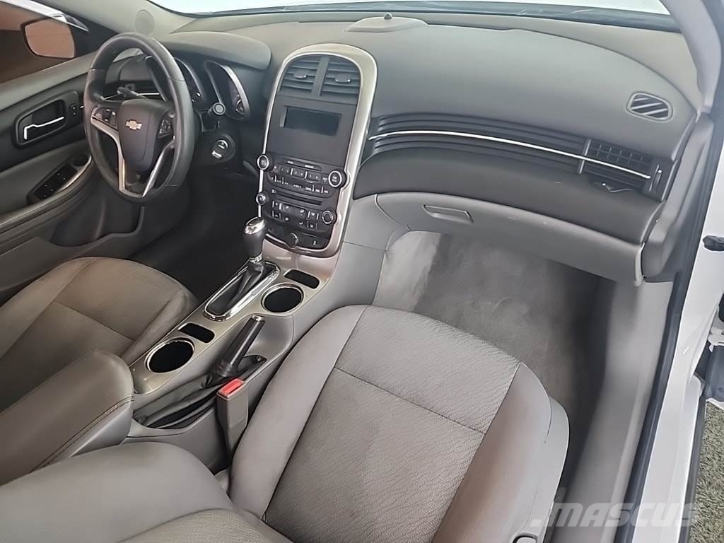 Chevrolet Malibu Avtomobili