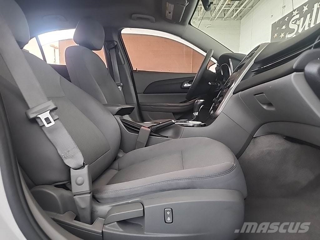 Chevrolet Malibu Avtomobili