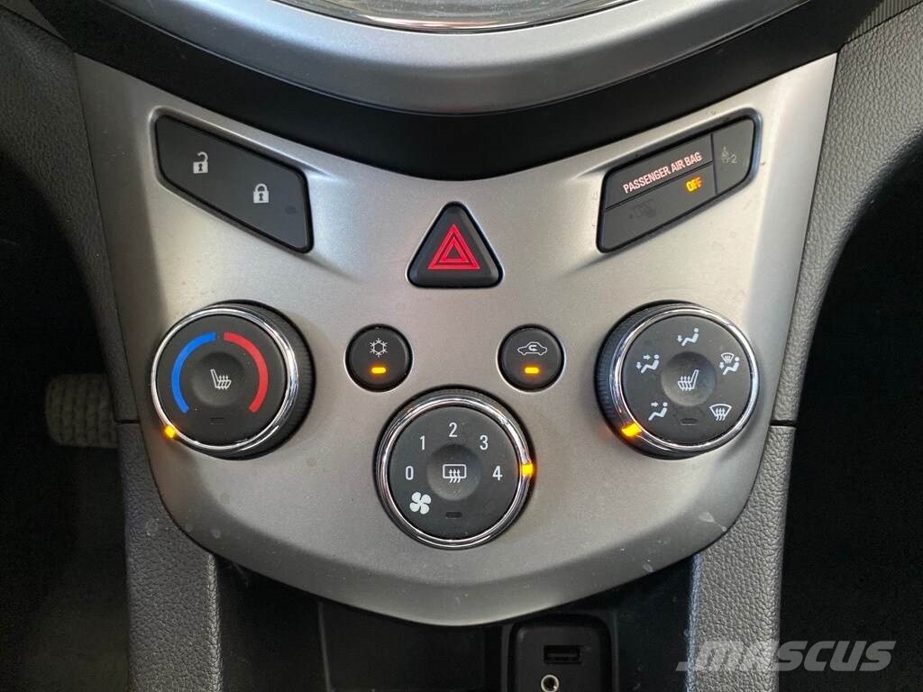 Chevrolet Sonic Легковые автомобили