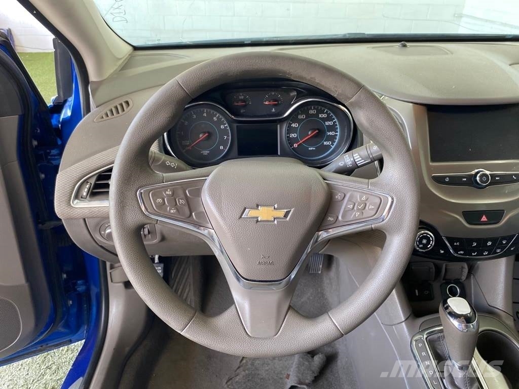 Chevrolet Cruze Voiture